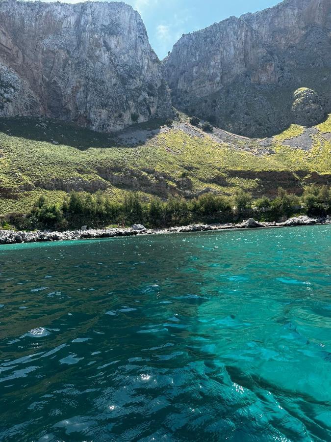 パレルモCasa Vacanze La Rocca 2アパートメント エクステリア 写真