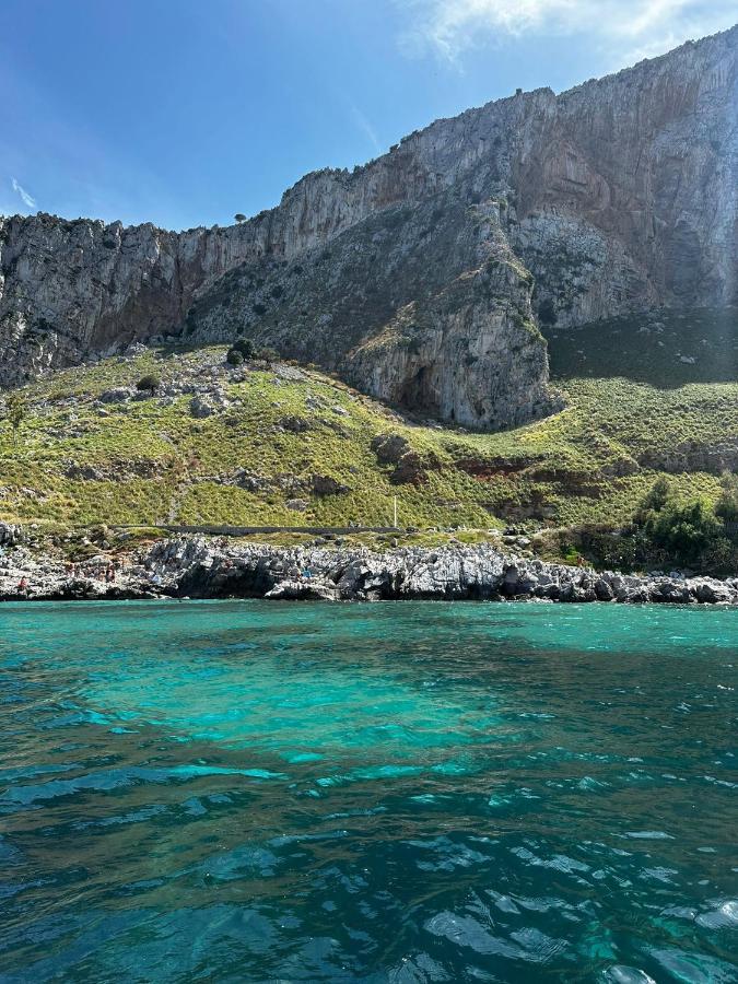 パレルモCasa Vacanze La Rocca 2アパートメント エクステリア 写真